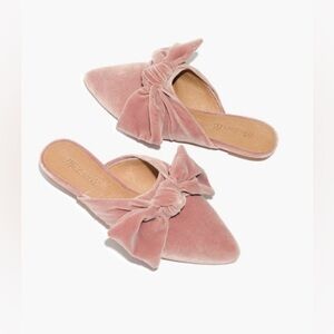 Madewell The Remi Bow Mule in Plush Velvet